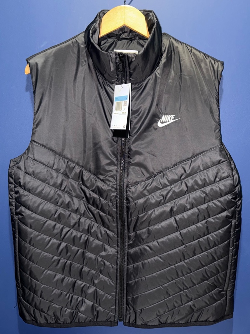 *NWT* Men’s Storm-FIT Windrunner Midweight Waterproof Puffer Vest FB8201-011